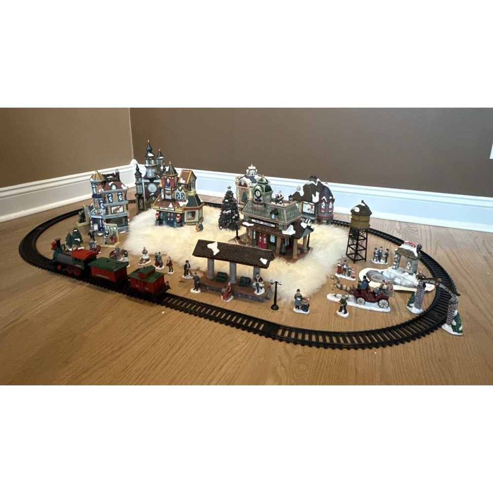 Grandeur Noel 42 Piece Train Village Christmas Ensemble Collector’s Edition 2001